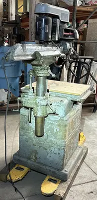 USED WALKER TURNER RADIAL DRILL PRESS