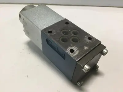 USED BOSCH 0 811 408 108