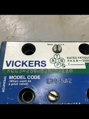USED VICKERS KCG3250DZMUHA110