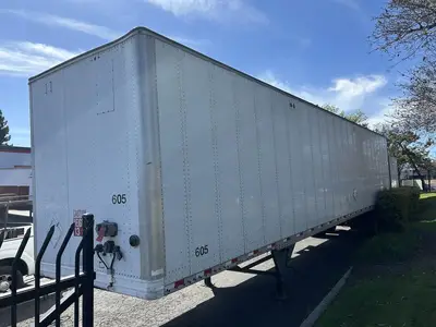USED 2012 HYUNDAI TRANSLEAD
