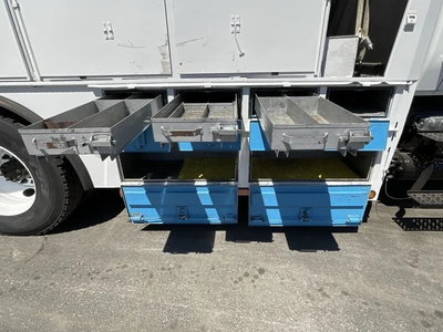 Used 2013 INTERNATIONAL 4300 Service & Utility Trucks California US | Big Truck & Equipment #1412326