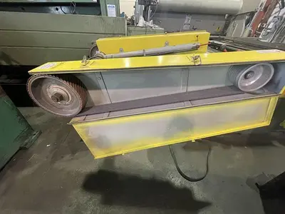 Used _UNKNOWN_ _UNKNOWN_ Belt Grinders Including Sanders British Columbia CA | Modern Tool BC #1323578