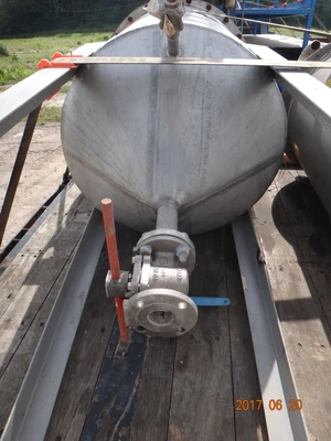 Knight Fabricators 500 Gallon 304L Stainless Steel Tank