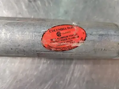 USED COLUMBIA 18300726