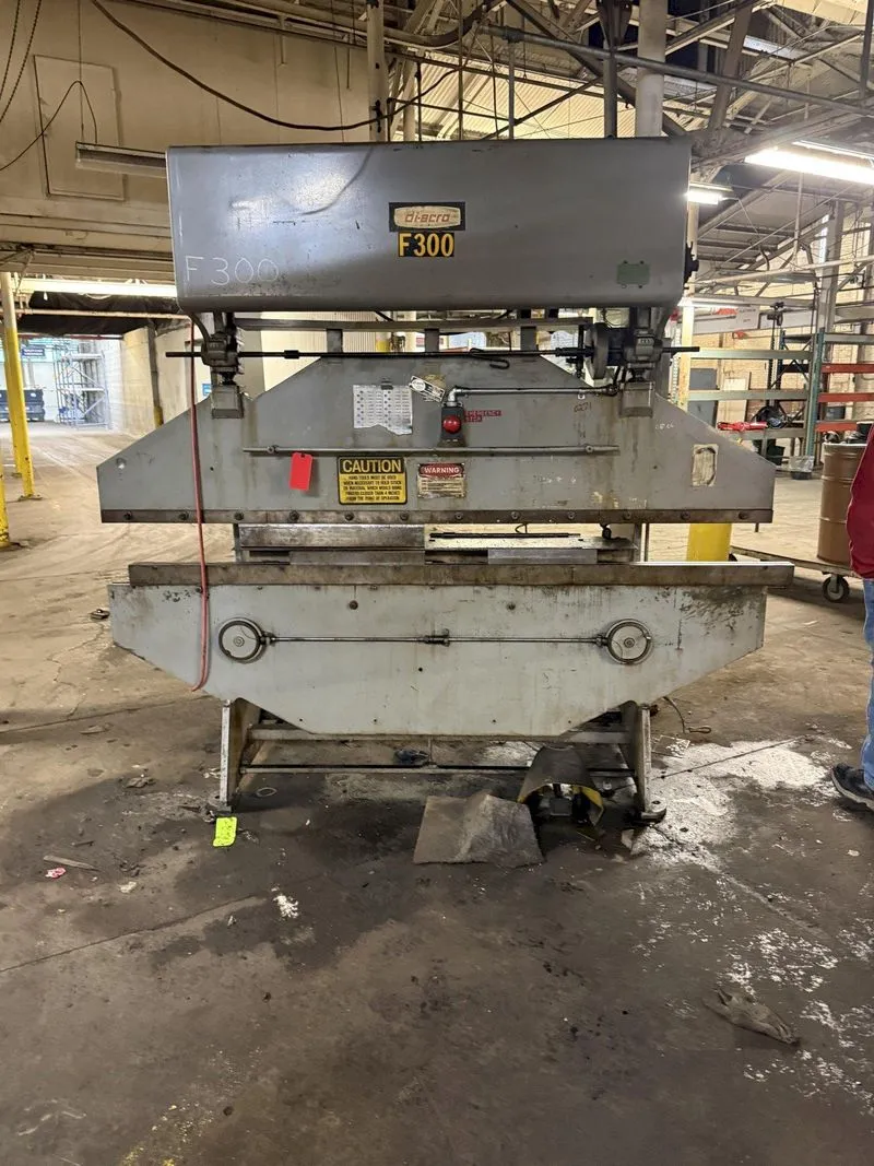 Used DIACRO _UNKNOWN_ Press Brakes Ohio US | Yoder Brothers machinery #1487203