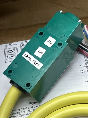 NEW Allen-Bradley 802M-NPY5