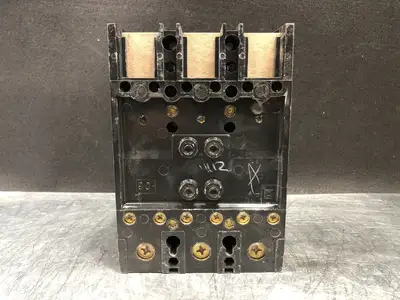 USED SQUARE D Q2M3225MN