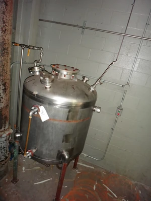 200 Gallon 304 Stainless Pressure Vessel Tank
