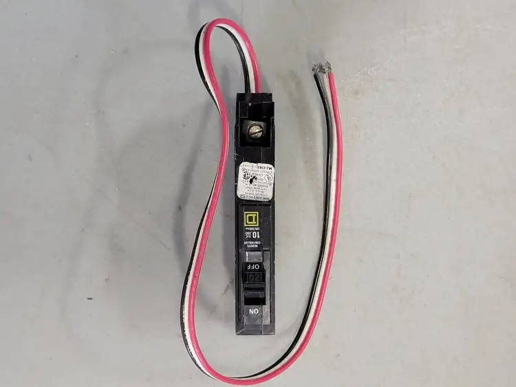 Used SQUARE D QOB120 Switchgears British Columbia CA | Lenmark #241386