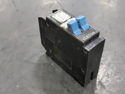 15 Amp, 2 Pole Circuit Breaker