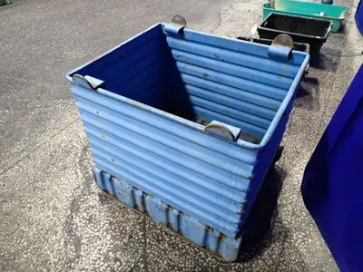 33" X 28" X 24" Steel Tub