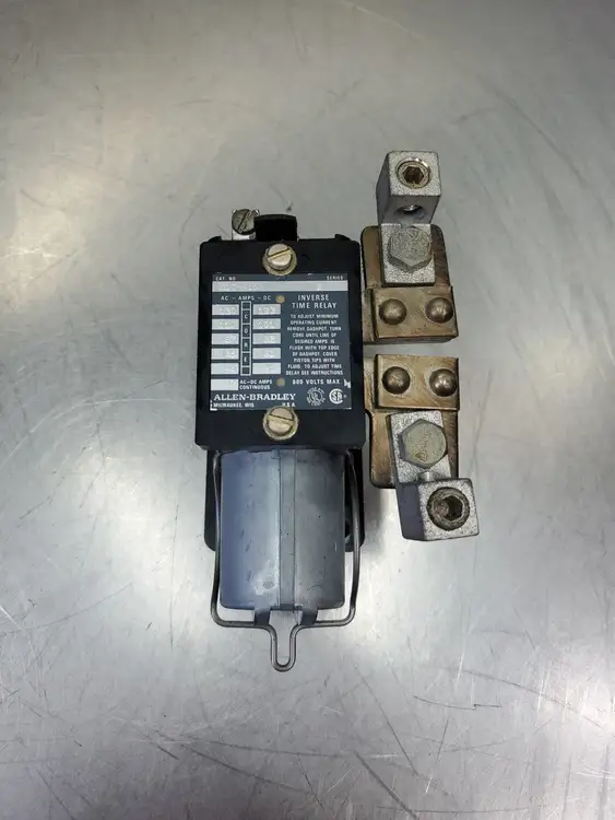 Used Allen-Bradley 810-A15C Relays & Switches | Palmetto Automation #1149843