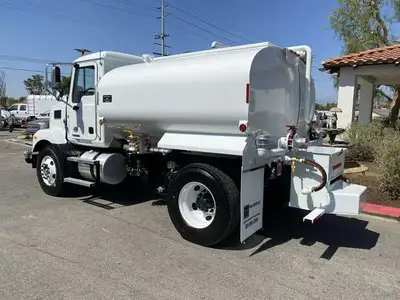 New | in-Stock 2027 MACK MD642R Water Trucks California US | Commerce Truck Equipment Sales #1548766