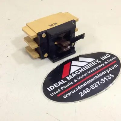 USED ALLEN BRADLEY 195-FA20 SER A
