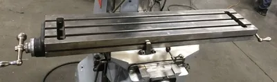 BRIDGEPORT Series 1 2 HP Mills, Vertical | Machinery Central (11)