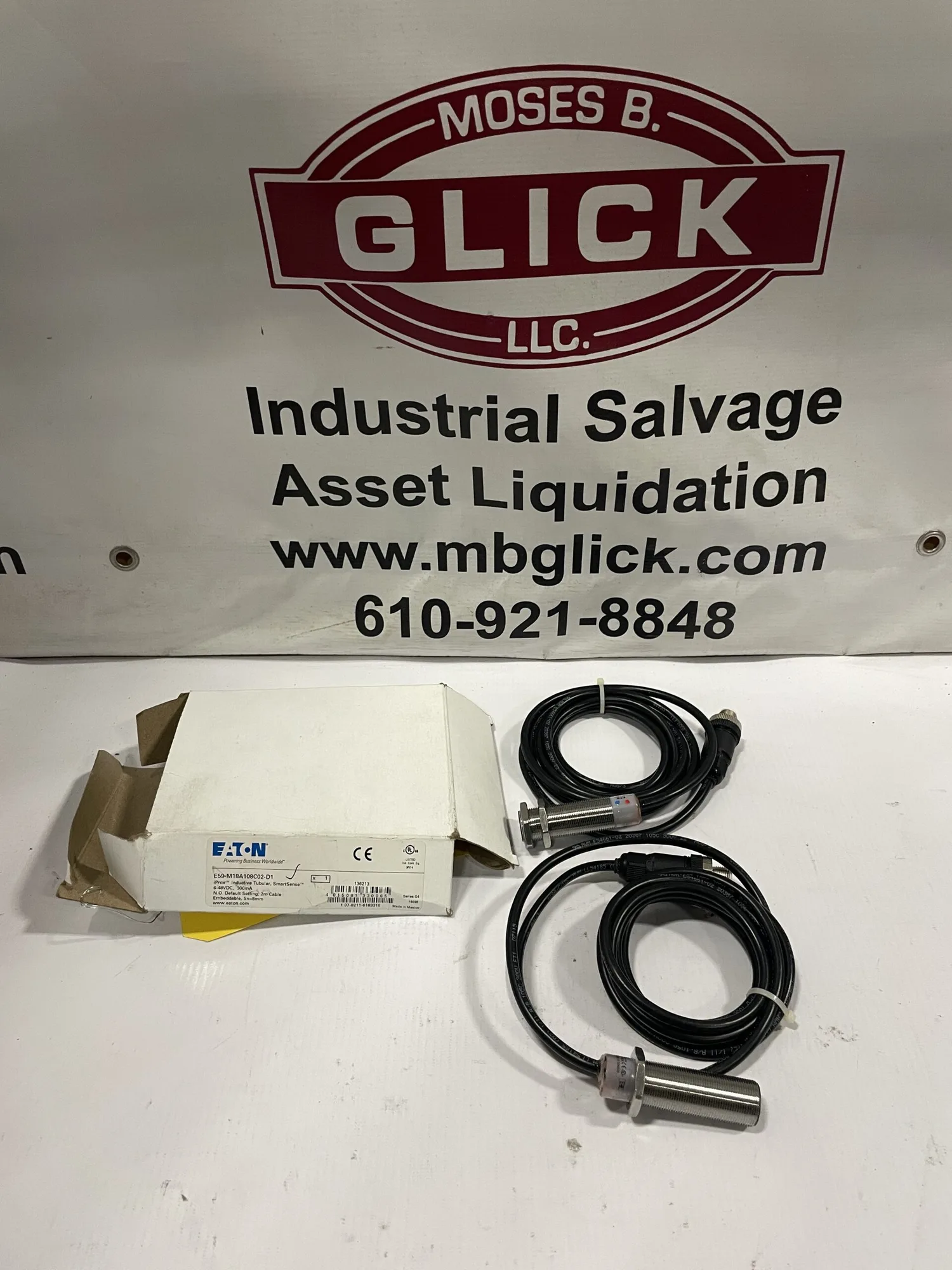 Eaton E59-M18A108C02-D1 iProx Inductive Proximity Sensor 6-48V -NIB of 2