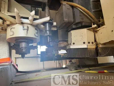 USED 1998 KOMO VR512 CNC ROUTER