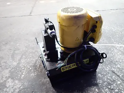 USED ENERPAC ZE54205GN