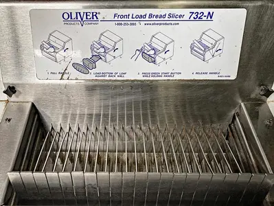 USED OLIVER 732N