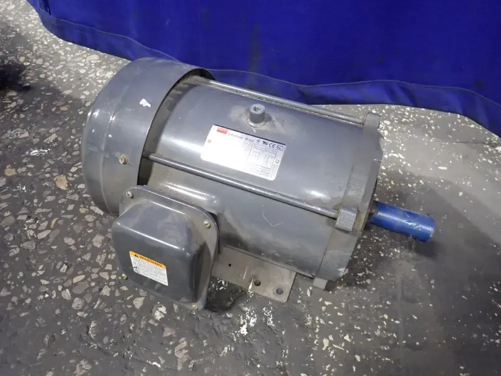 USED DAYTON 3KX02G