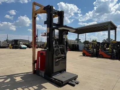 Used RAYMOND 560OPC30TT Misc Forklifts Illinois US | Somerset Equipment Sales #1542937