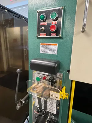 2021 GRIZZLY G0807 Vertical Band Saws | Clark Machinery Sales, LLC (4)