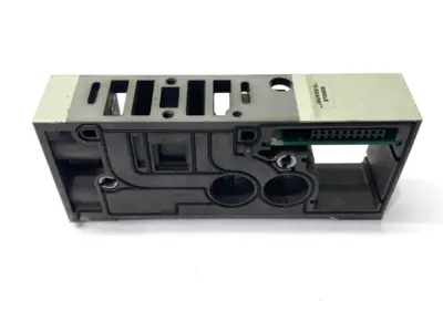 Used Numatics Pneumatic Manifold 3/8" Ports w/ 256-640 Single Z-Board Parts (Hydraulics and Pneumatics) Michigan US | Maverick Industrial Sales #1395493