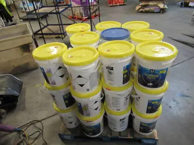 Pallet of Store Overstock and Ecommerce Product - 40 Lb Tubs of Pool Chlorinating Tablets
