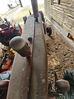 FARMALL 560 Tractor | Iron Listing (30)