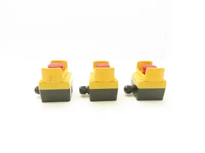 Idec XW1E-TV E-Stop Pushbutton Control Station FB Type 4x Enclosure  Lot of 3
