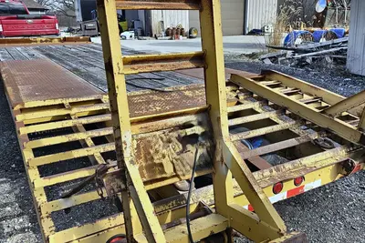 Used 2005 HOLDEN TD0 20 Flatbed Trailers Wisconsin US | Proxy Equipment #1378118