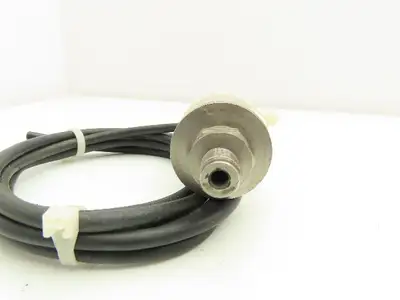 Omron E8AA-M05 Stainless Pressure Sensor 12-24VDC