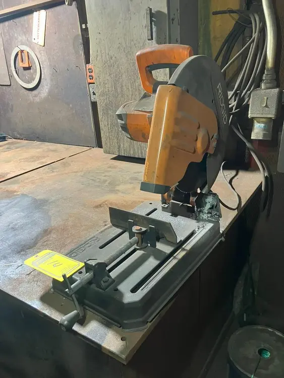 Used _UNKNOWN_ _UNKNOWN_ Abrasive & Friction Saws Ohio US | Myron Bowling Auctioneers Inc #1504325