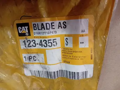 NEW CATERPILLAR 123-4355