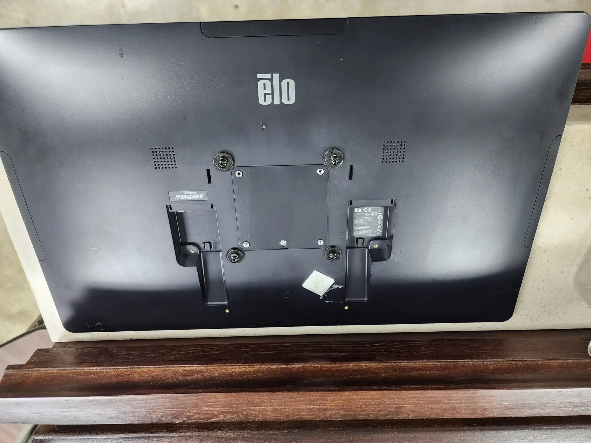 Used ELO Used ELO 21" Touch Screen for Toast POS Restaurant Equipment (Miscellaneous) Illinois US | Falcon Restaurant Supply #1376757