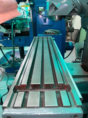 PACIFIC FU-125 Mills Universal | ESP Machinery Australia Pty Ltd (5)