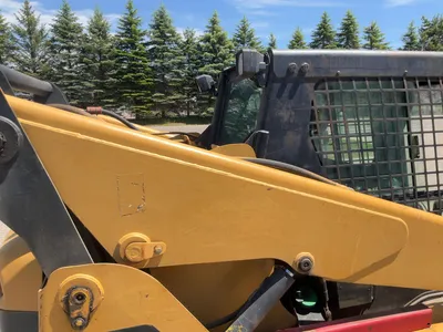 USED CATERPILLAR 287 MULTI TERRAIN LOADER