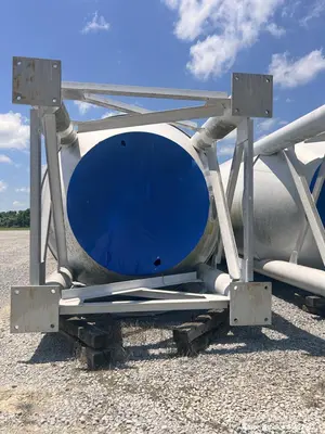 Used CST _UNKNOWN_ Silos Illinois US | Aaron Equipment #1253299