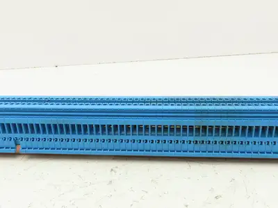 Entrelec Terminal Block Connector DIN Rail 24-10AWG 4mm² 600V 25A Lot of 150