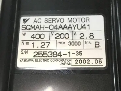 USED YASKAWA ELECTRIC SGMAA-04AAAYU41