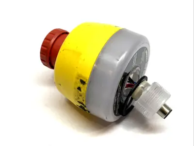 USED BANNER E-STOP PUSH BUTTON 30MM FLASHING RED