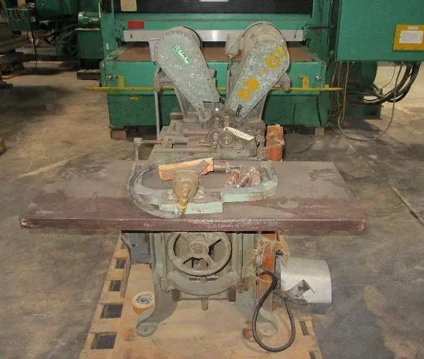 CAROLINA DOUBLE-SPINDLE HORIZONTAL BORING MACHINE