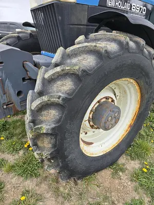 USED 1996 NEW HOLLAND 8970