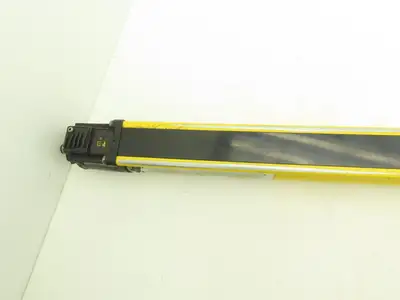 Allen Bradley 440L-T4K0480YD Light Curtain Guardmaster Transmitter Parts/Repair