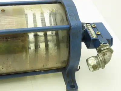 Cleveland Gear Farval TS30FKGXA Pneumatic Grease Pump Lubricator 5 Liter