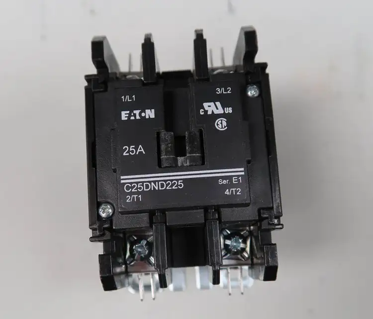 Used EATON C25DND225 Switchgears British Columbia CA | Lenmark #244475