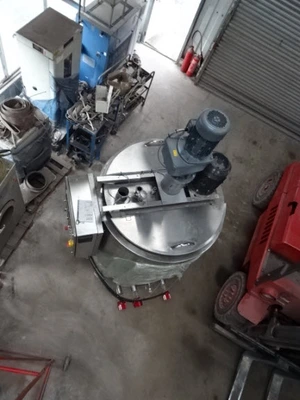1,100L S/S Electrically Heated Jacketed Cooker Tank