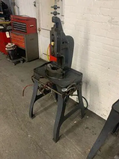 5903-510 Royersford Excelsior #10 / Famco, Metalworking, Forming & Stamping 2.5 Ton Pneumatic converted Punch Press