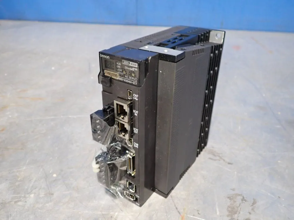 USED OMRON R88DKN04HECT