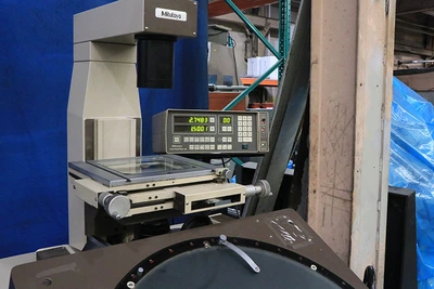 USED 1995 Mitutoyo PV-600, FLOOR MODEL - VERTICAL PROJ., 1995, 10X